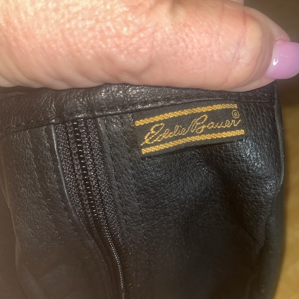 Eddie Bauer black Belt Bag w/ Adjustable Strap & Zippered Compartments - Picture 6 of 8